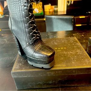 Women’s ankle heel boots